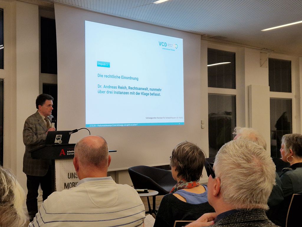 Andreas Reich - er vertritt die KlägerInnen vor dem Bundesverwaltungsgericht in Leipzig